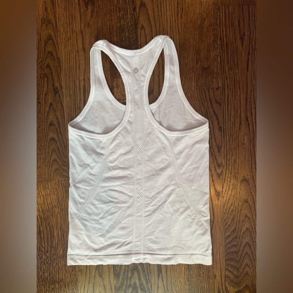 Lululemon Athletica Women’s tank top